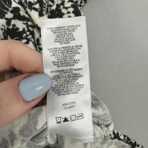 Rails Magnolia Cameo Floral Top Womens Small Black Button Front Gauze Shirt Boho - Picture 11 of 11